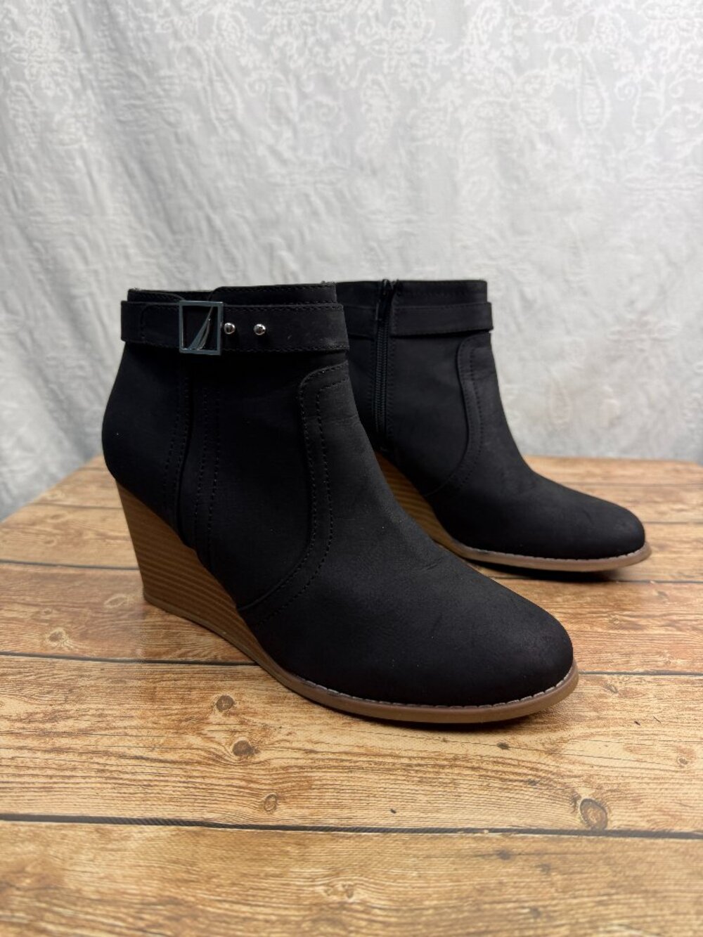 Nautica Black Ankle Booties Women’s Size 10 Wedge Heel Buckle Detail Casual